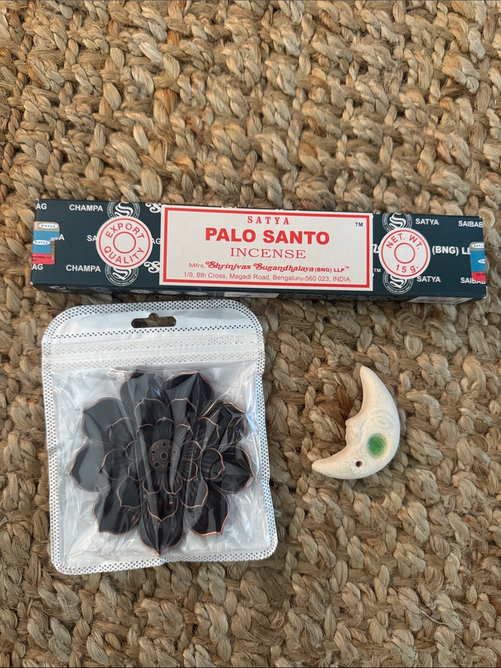 INCENSE MOON HOLDER LOTUS FLOWER PALO SANTO INCENSE BUNDLE